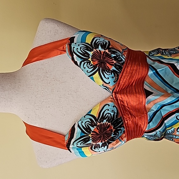 Bebe Silk Hankerchief Backless Lined Cups Colorful Halter Tie Back/Clasp Size S - Picture 2 of 5